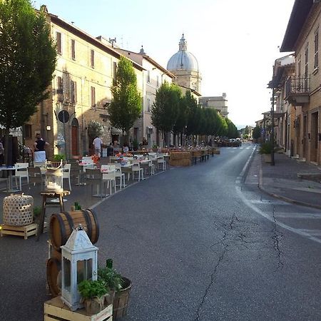 La Corte Degli Angeli Locazioni Turistiche Assisi Luaran gambar