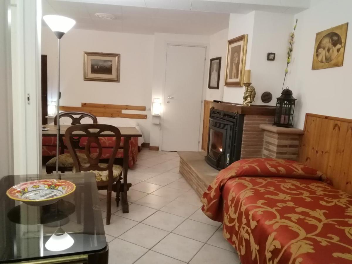 La Corte Degli Angeli Locazioni Turistiche Assisi Luaran gambar