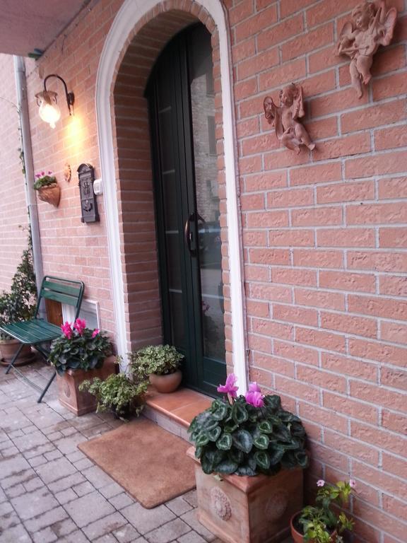 La Corte Degli Angeli Locazioni Turistiche Assisi Luaran gambar